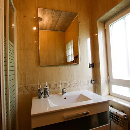Apartment Vut Adarya Avila